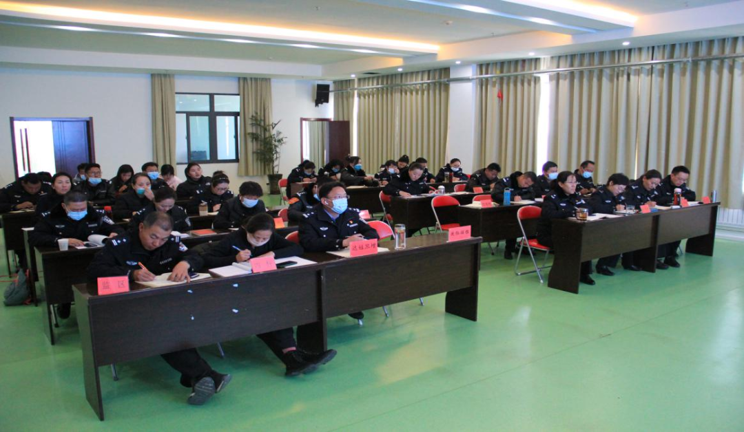 西藏病犯监狱举办十九届六中全会精神专题辅导报告会